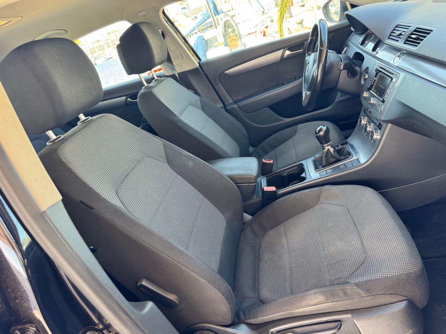 Volkswagen Passat 1.6 TDI 105cv Edition BlueMotion Tech - miniatura 2