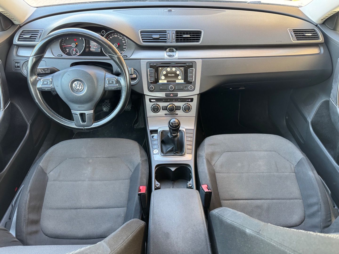 Volkswagen Passat 1.6 TDI 105cv Edition BlueMotion Tech - miniatura 9