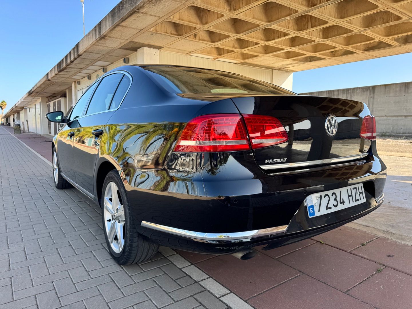 Volkswagen Passat 1.6 TDI 105cv Edition BlueMotion Tech - miniatura 5
