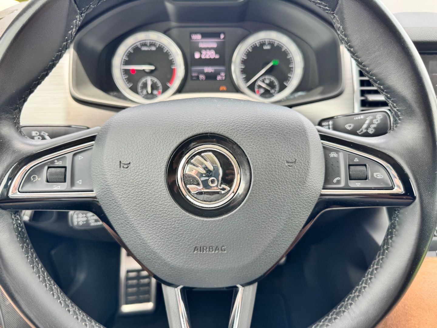 Škoda Kodiaq 2.0 TDI 110KW 150cv DSG 4x2 Ambition - miniatura 7