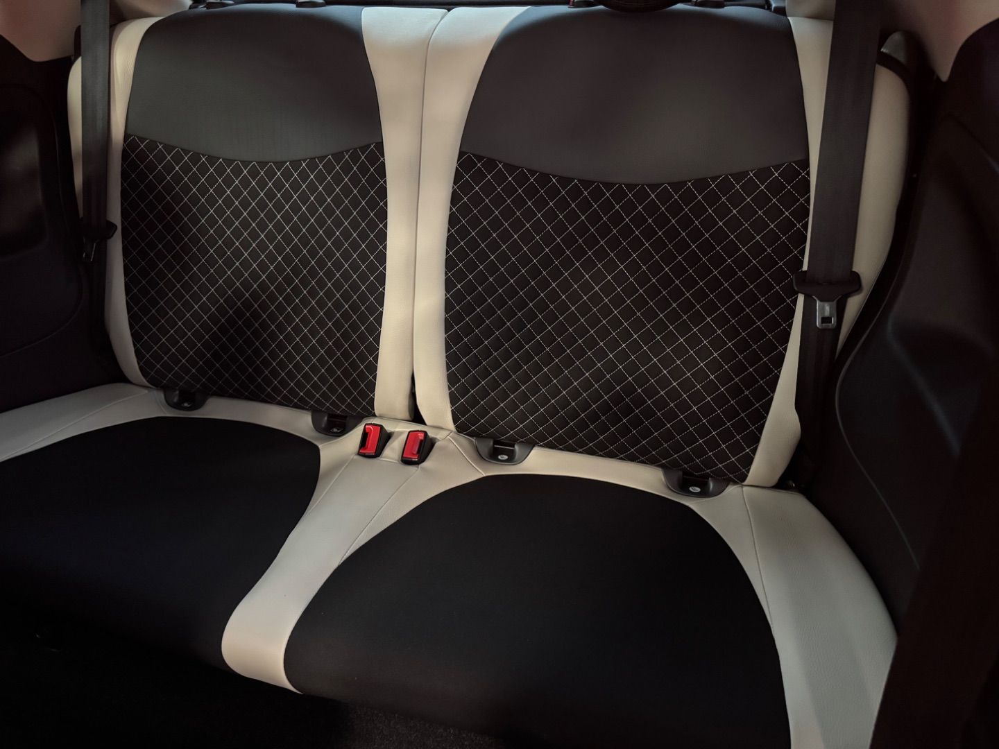 Fiat 500 DOLCEVITA HYBRID 1.0 70 CV ECO - miniatura 15